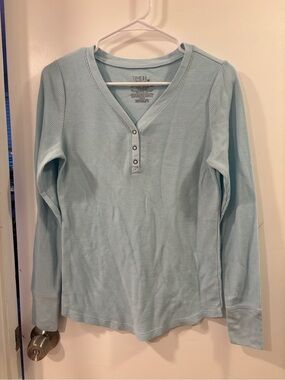 Time and Tru Light Blue Ribbed Henley Top